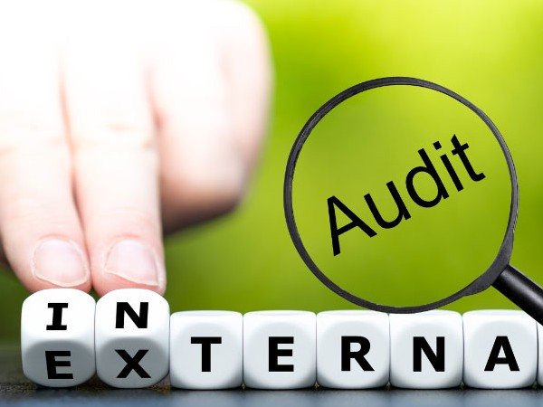 المسئولية العقدية للمراجع الخارجي