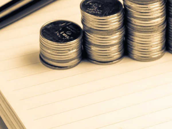 من يستخدم البيانات المحاسبية ؟