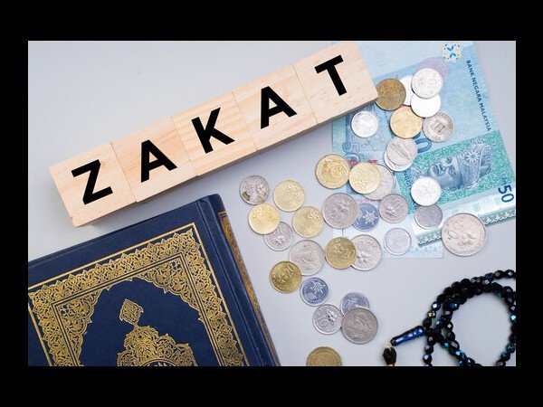 الفروق الأساسية بين الضريبة والزكاة