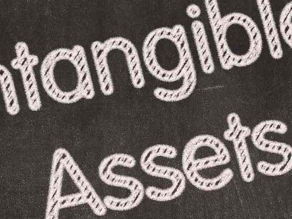 طبيعة الأصول غير الملموسة