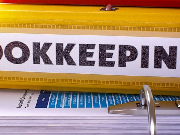 مسك الدفاتر المحاسبية